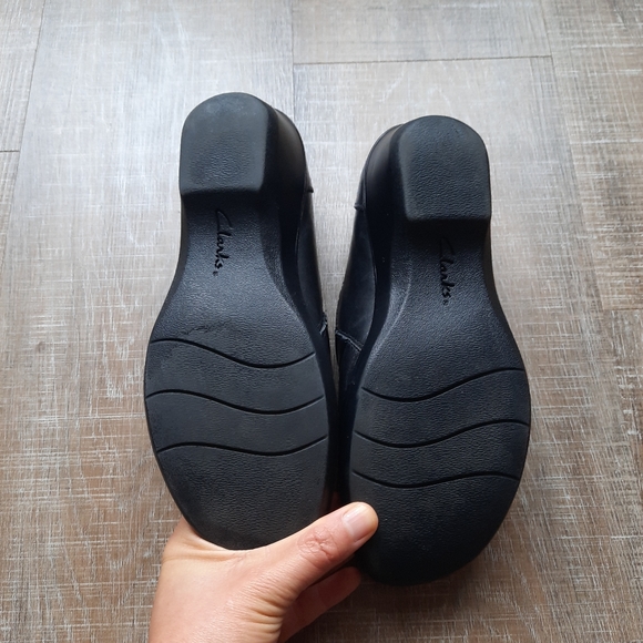 Clarks shoes 👞 - Picture 4 of 6